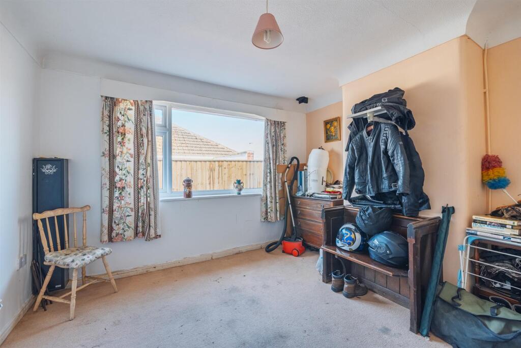 38 Waterford Dr-37.jpg