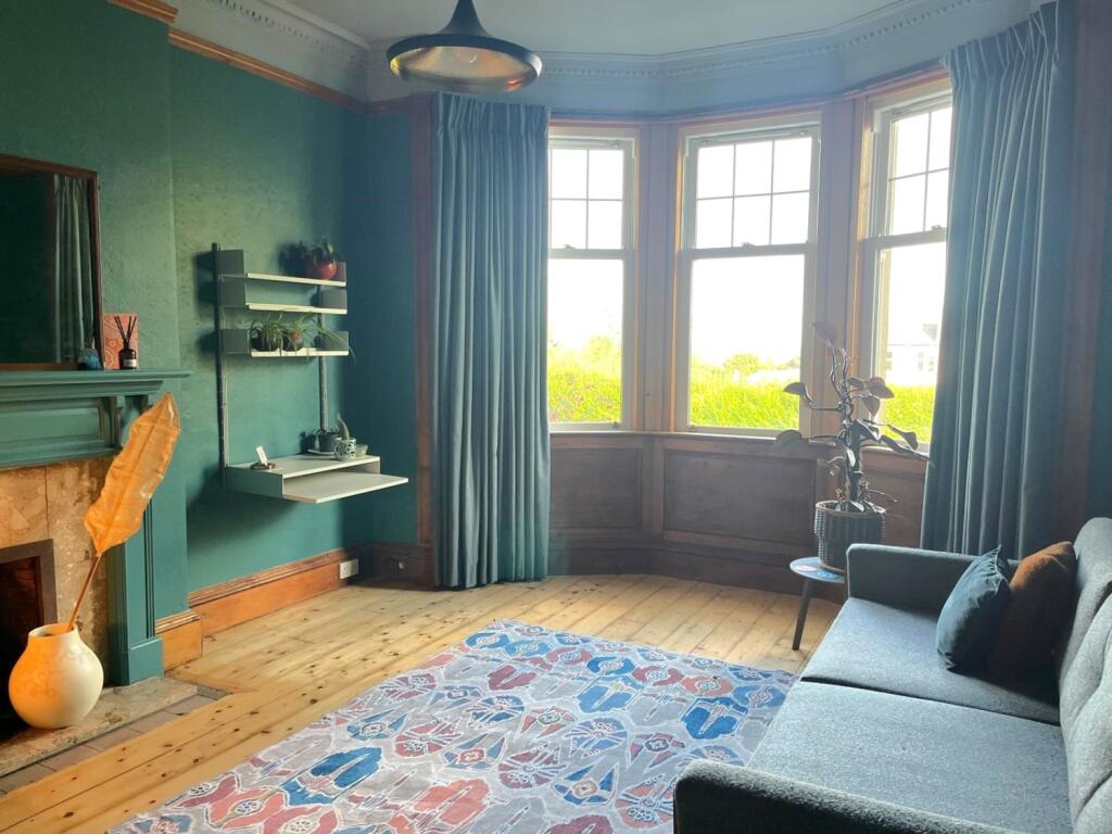 10 Craighouse Avenue Lounge 2