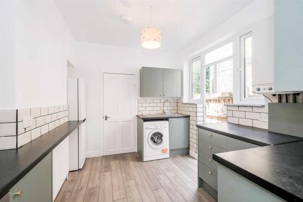 6 Cornwallis road-10.JPG