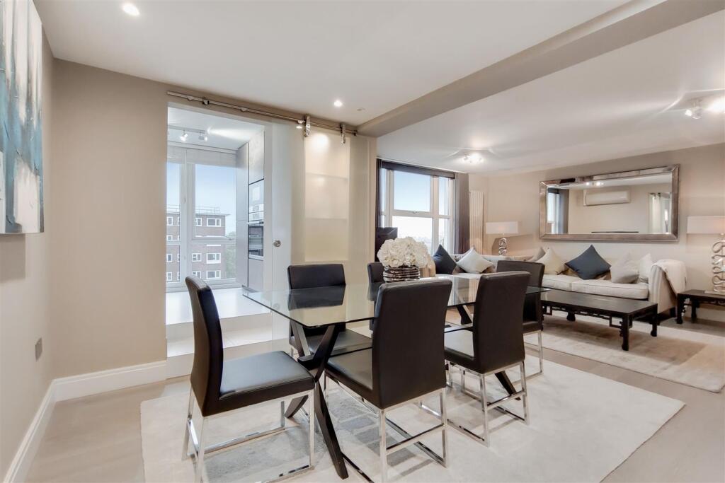 2_Dining Room-1.jpg