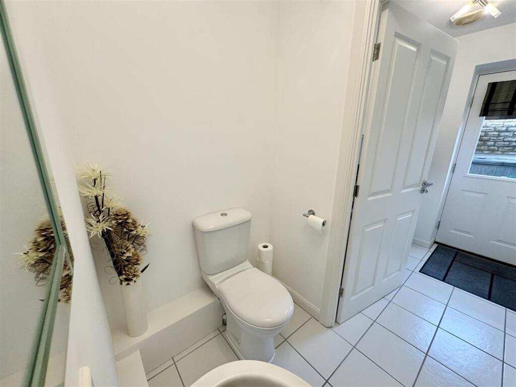 DOWNSTAIRS WC