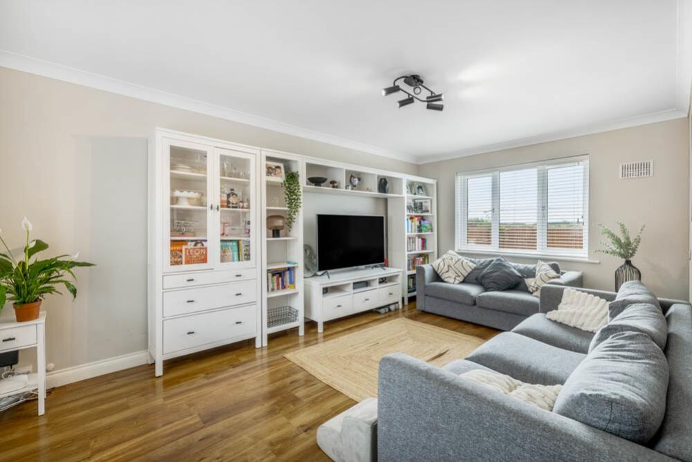 20 Eton Way (Boston)-15