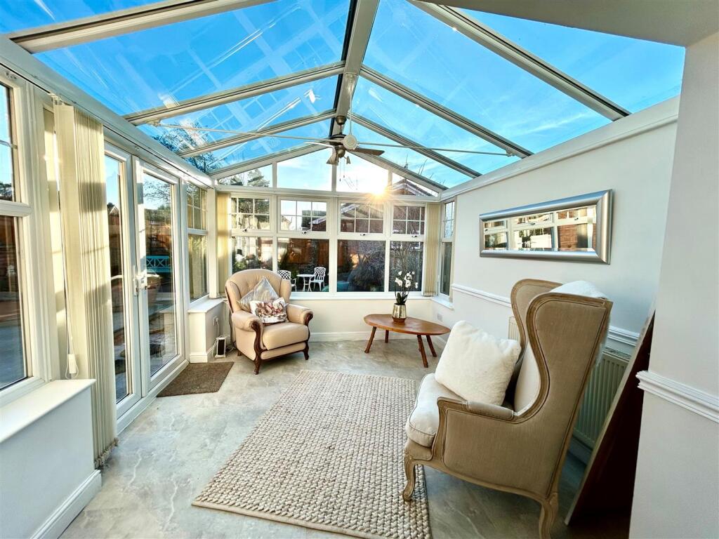 royston drive conservatory.jpg