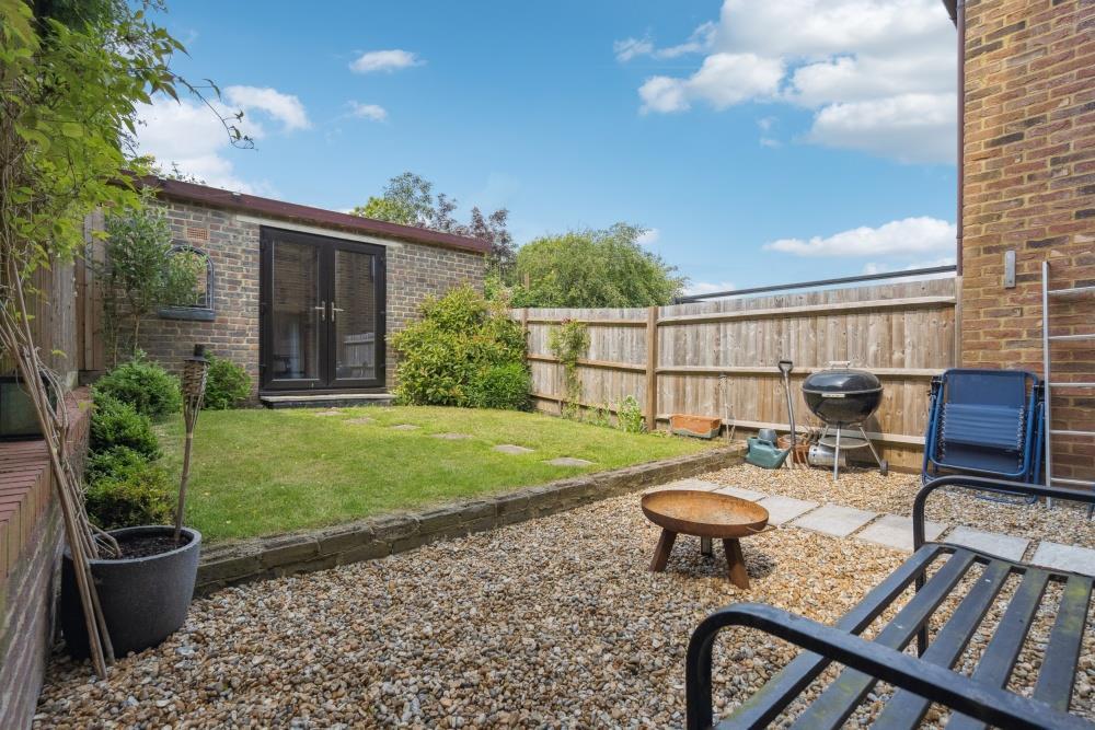 DSC03849 - 800px.jpg