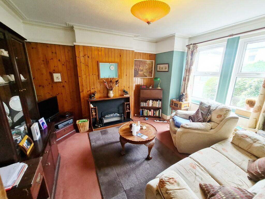 Lounge Reception