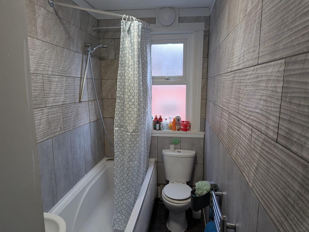 WhatsApp Image 2025-