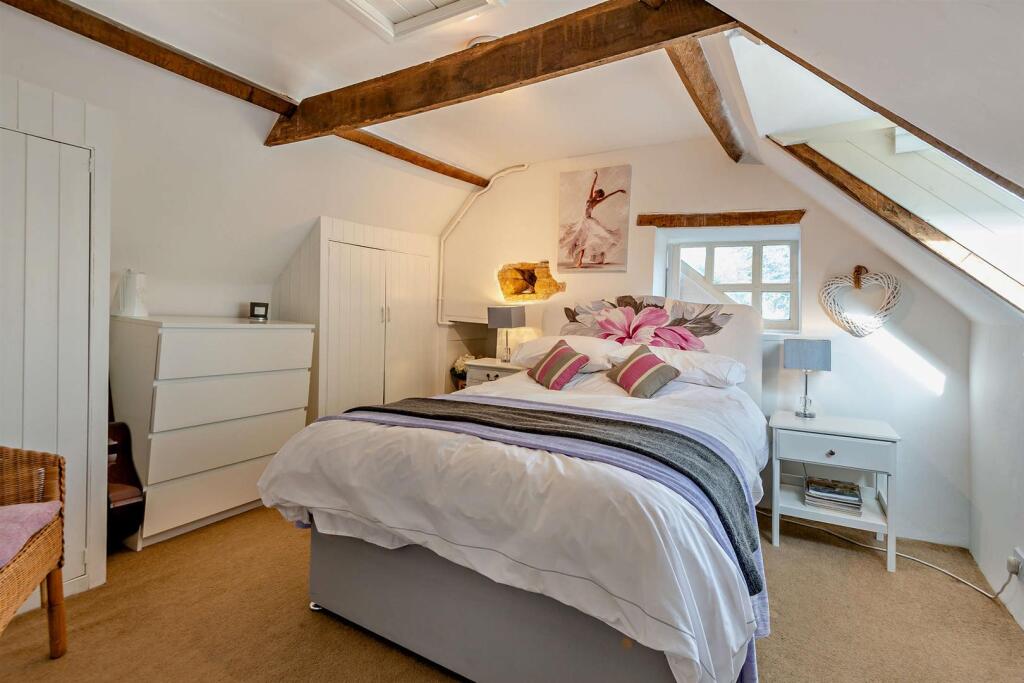 8635365-interior11-800.jpg