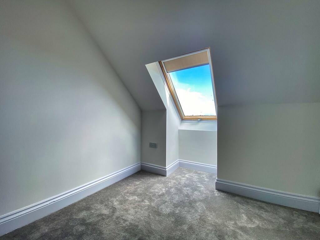 Photo 05-09-2025,...