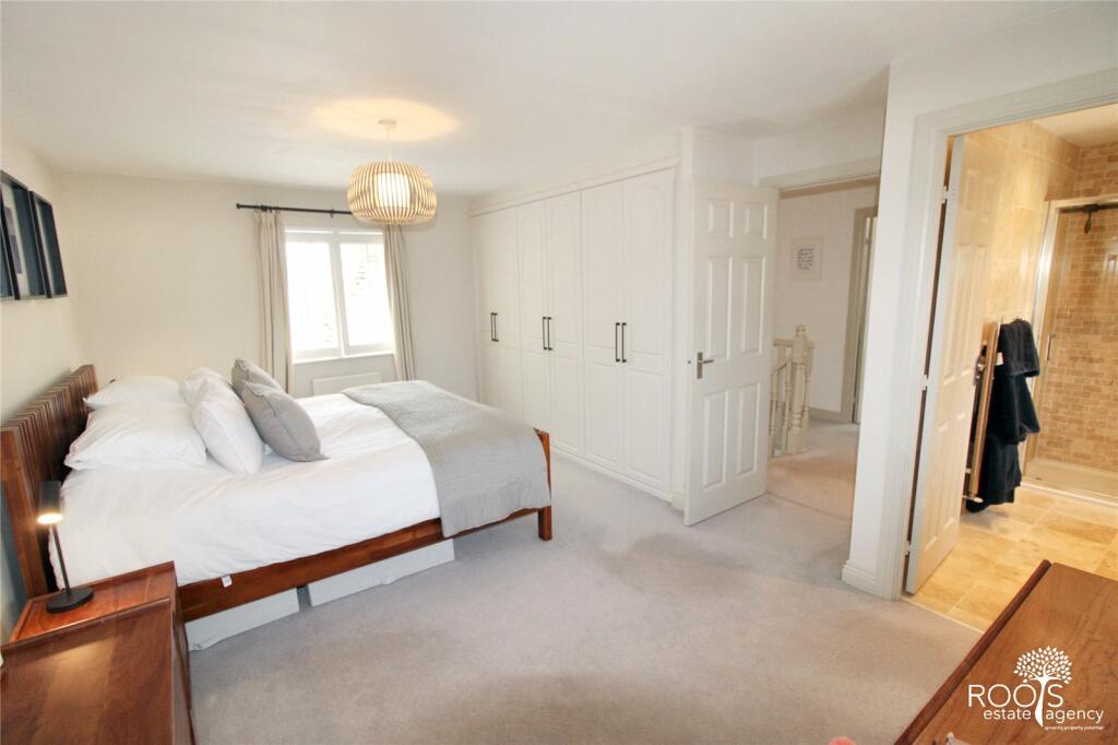 Main Bedroom