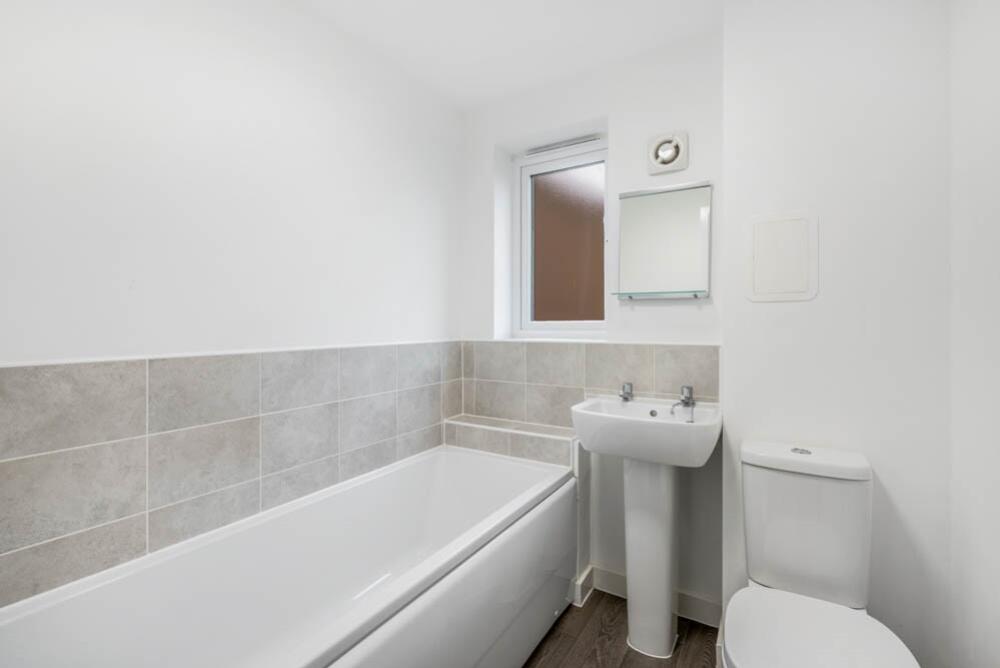 26 Swift Gardens (Kirton)-12