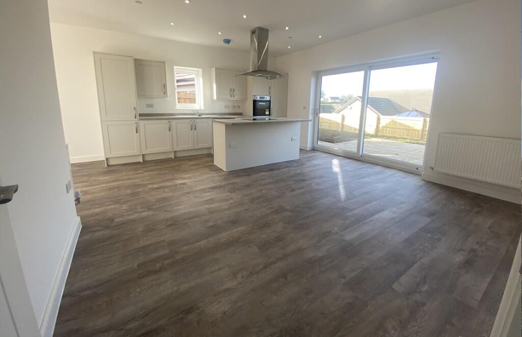 Kitchen diner lounge