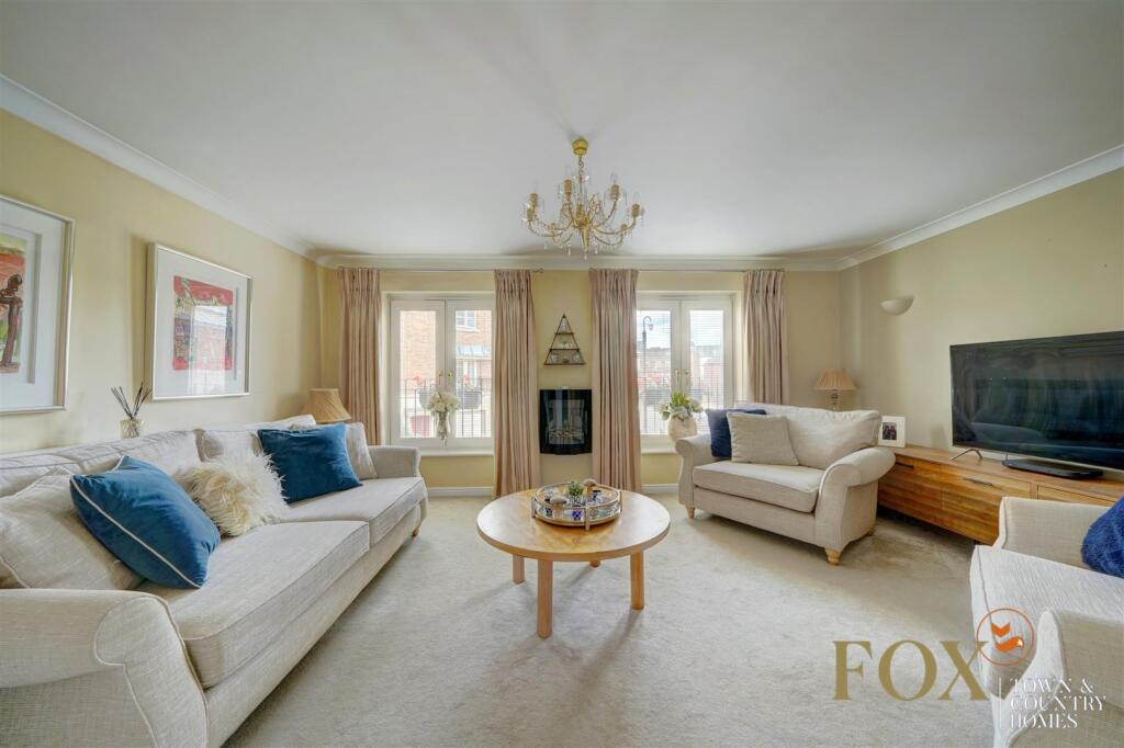 43 Sansome Place (15).jpg