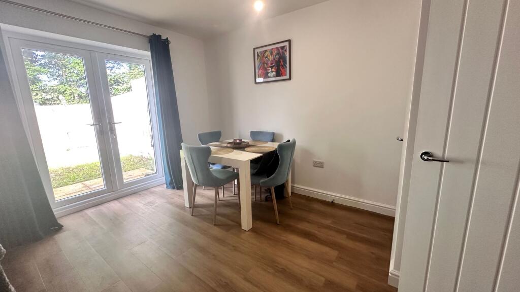 Lounge/Diner