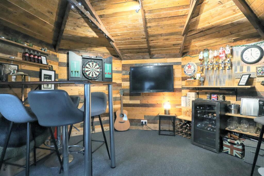 Summerhouse.jpg