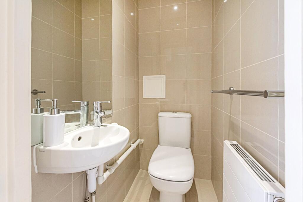 Guest Cloakroom