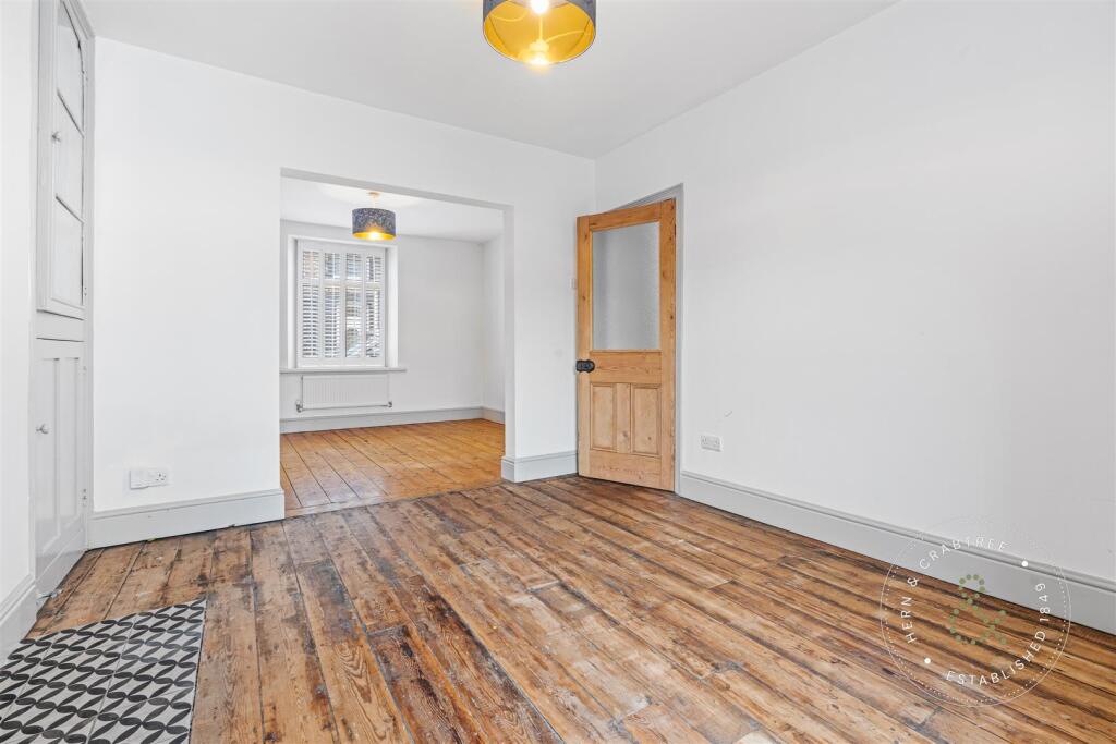 Anchor Street, Taffs Well (6).jpg