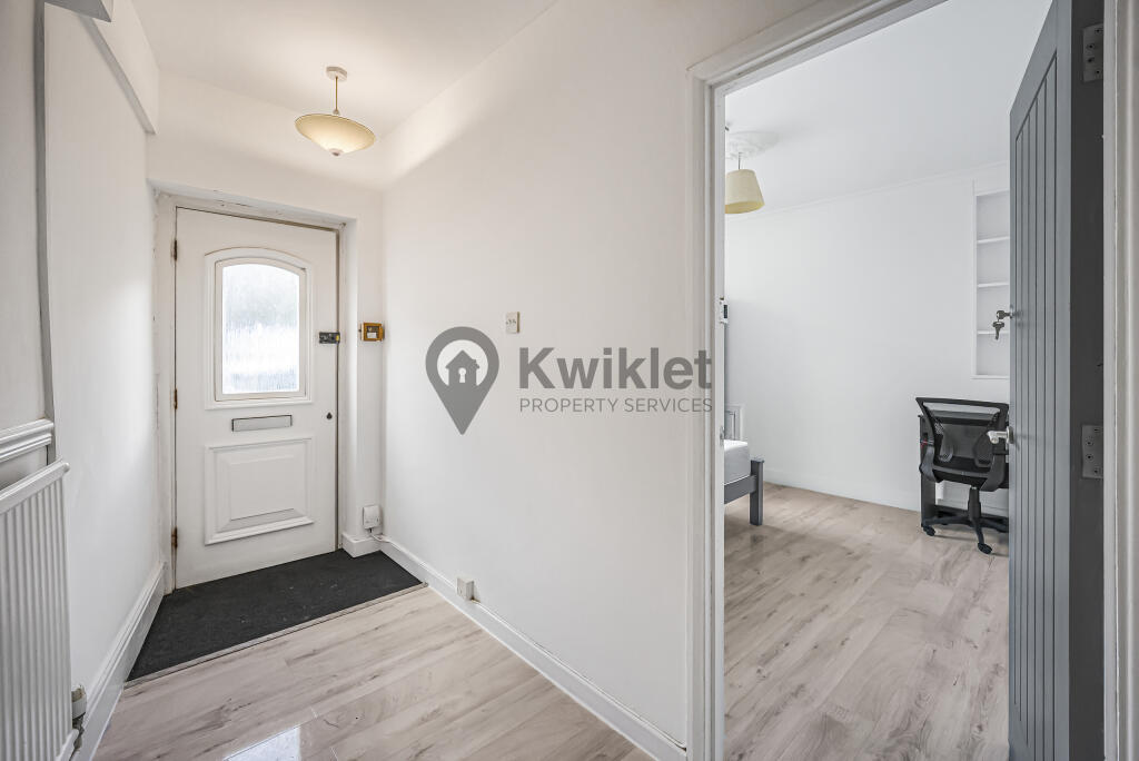 eZy Watermark_13-09-2025_07-28-45-1570pm.jpeg