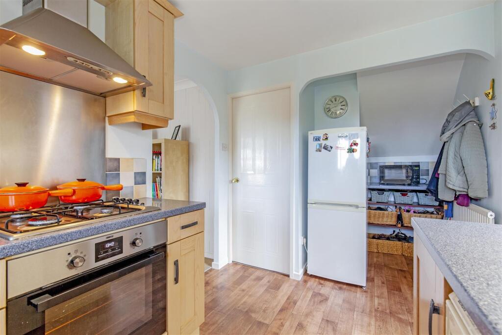 Kitchen-3.jpg