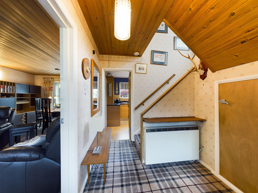 CAM00195P1-PR0299...