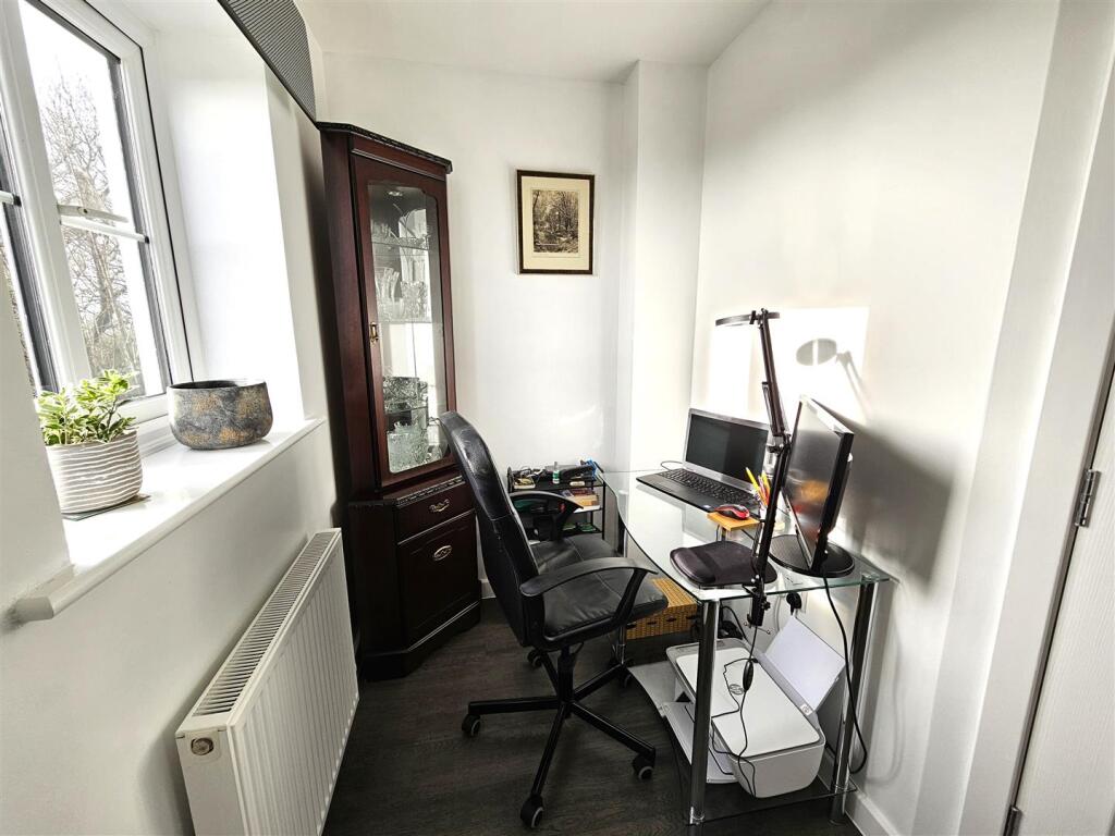 Office Area.jpg