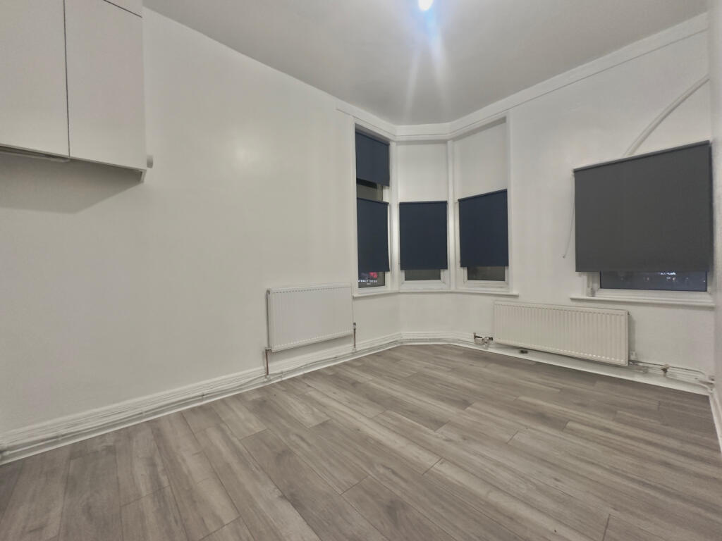 1 Bed Flat to rent in Tooting Bec