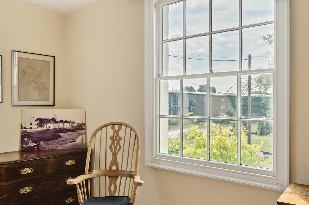 Bedroom One (4)
