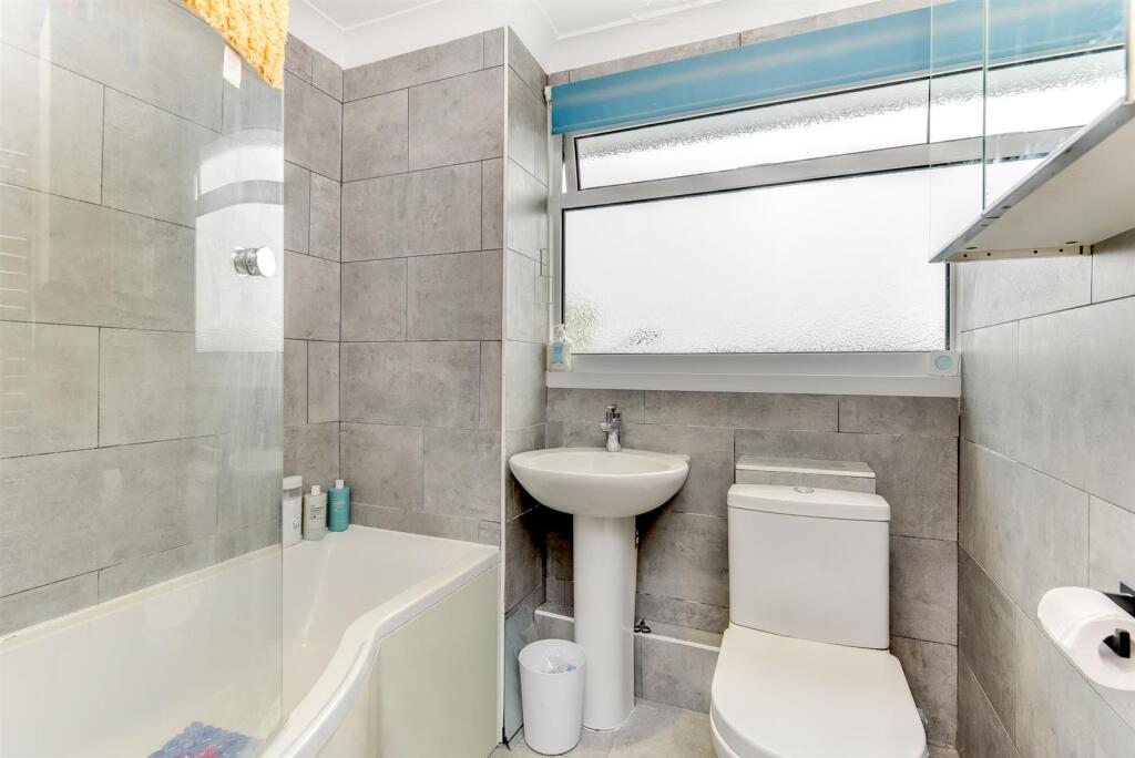 For Sale by Aspire Residential | Wolstenbury Road