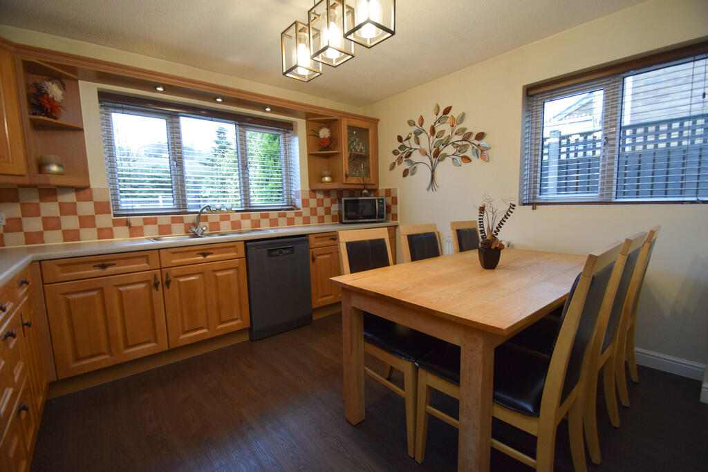 tlc_244fb676-88e5...