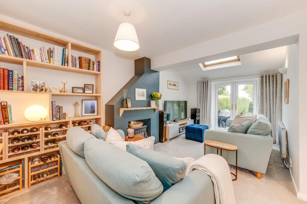 KITCHEN/DINER AND LOUNGE/SNUG