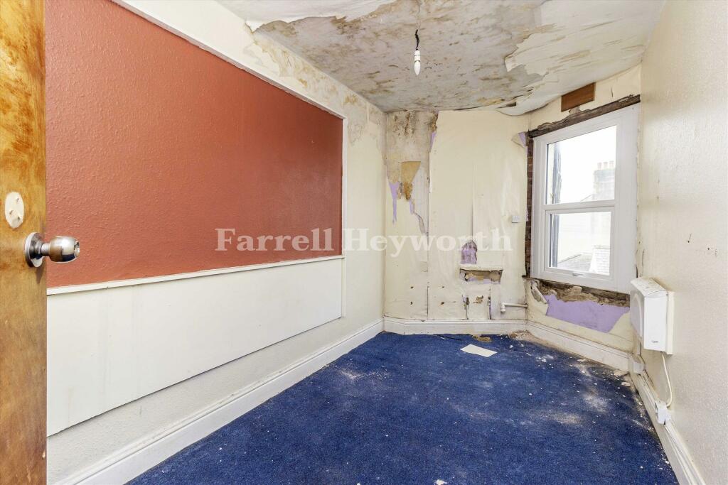 Bedroom 5 T202411081041.jpg