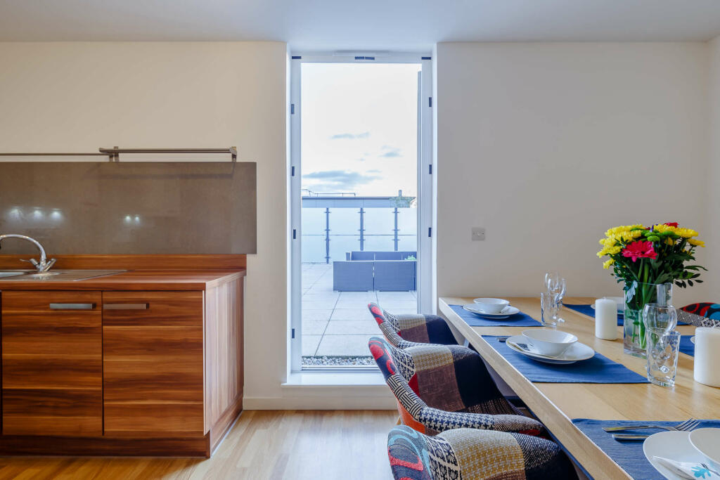 8473765-Interior01-800