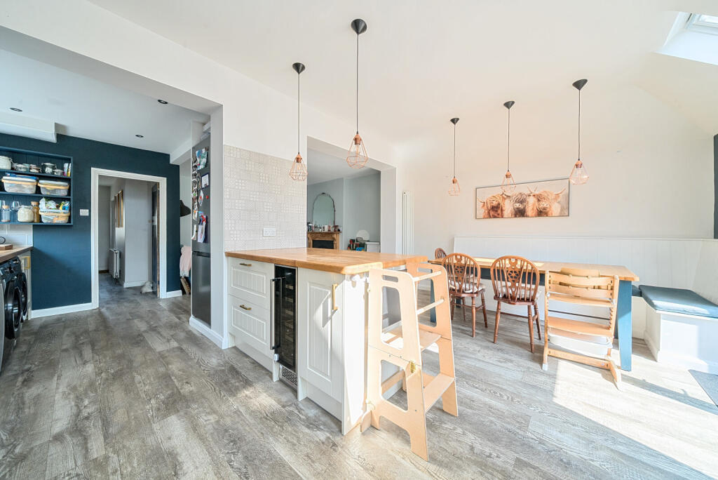 1310583-5-6850401...