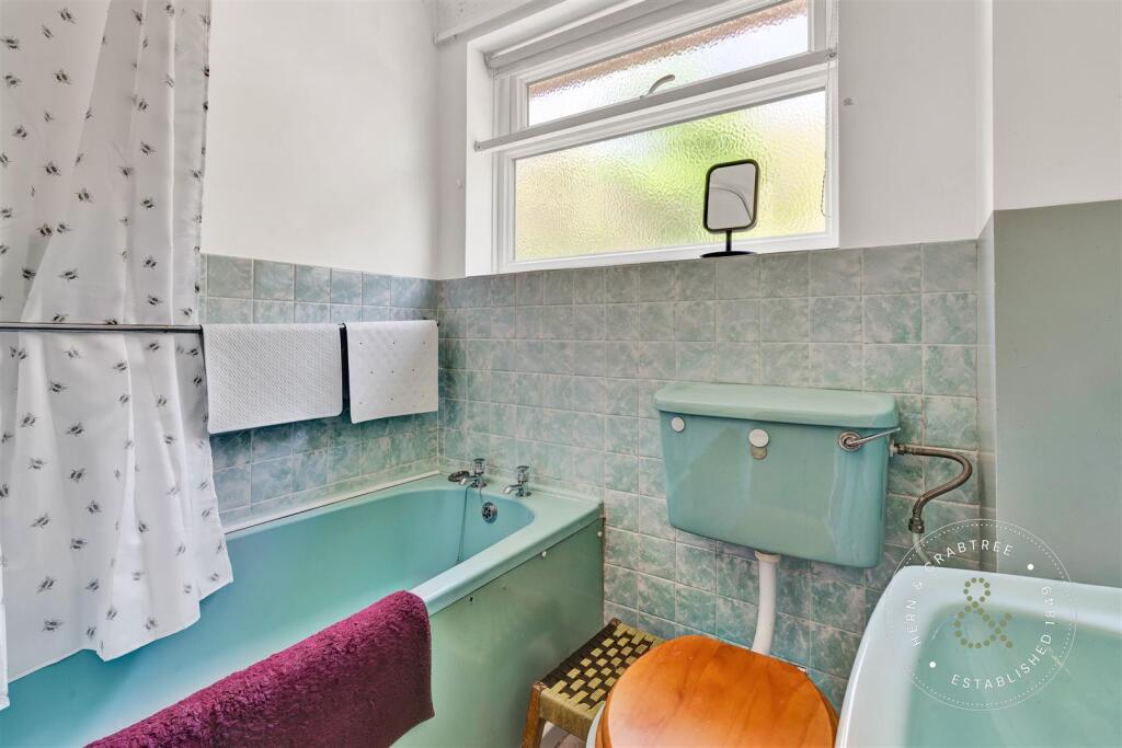 Rhiwr ddar, hern crabtree (12).jpg