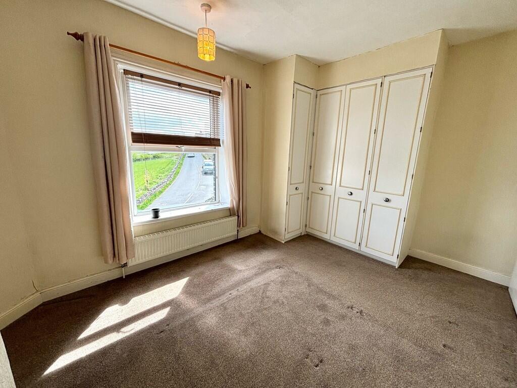 bedroom 1.