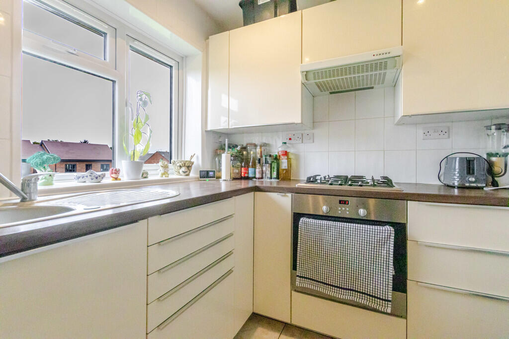 Kitchen 3
