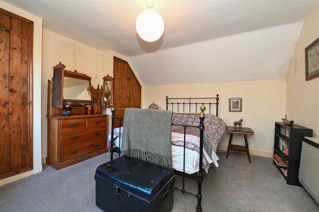 2 Home Farm Cottages internal-1.JPG