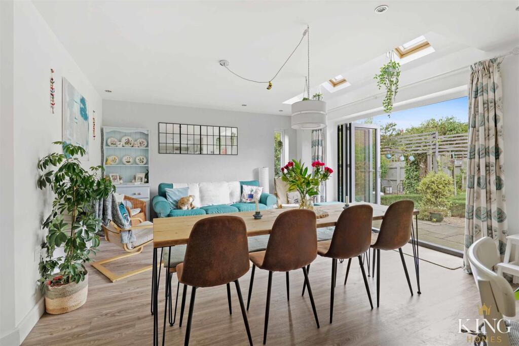 King Homes-02.jpg