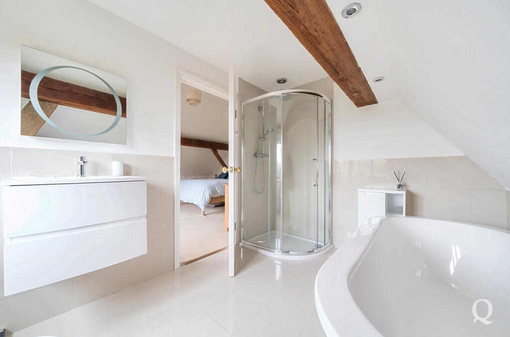 f42ac278-366c-47e...