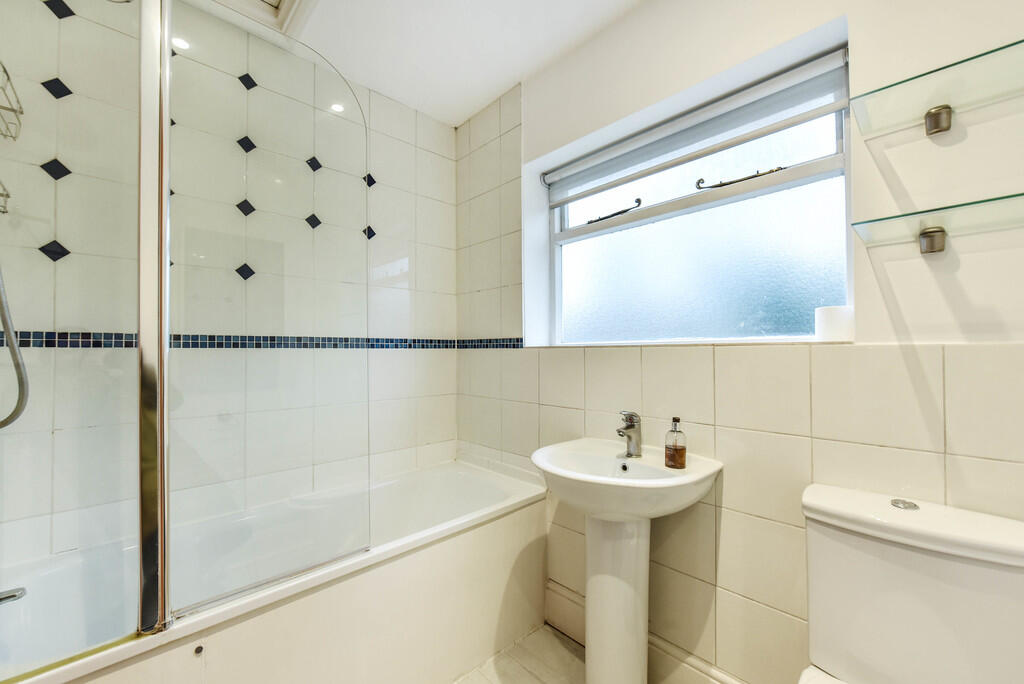 Balcorne Street, London