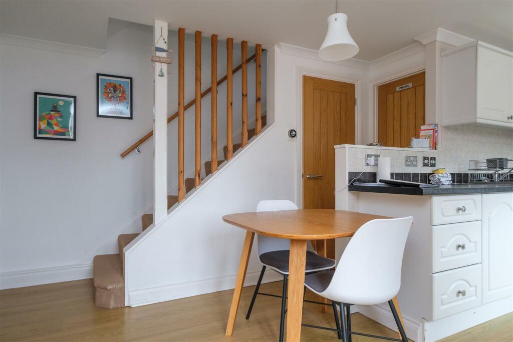 Parry Keveral Bay Cottage-1.jpg