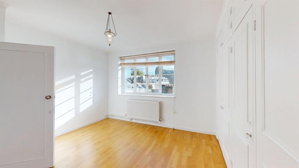 30CC.bedroom2.jpg