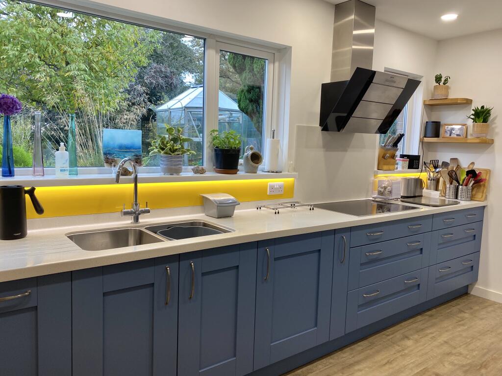 Newly Fitted Kitchen