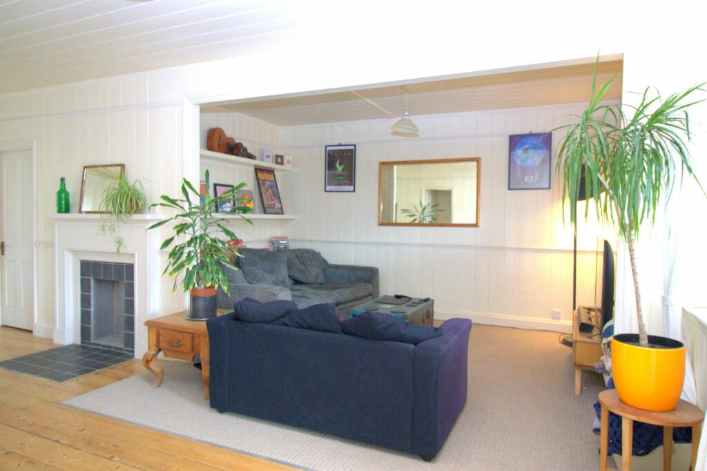 Lounge Area