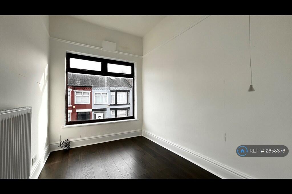 Bedroom 4 - Upstairs