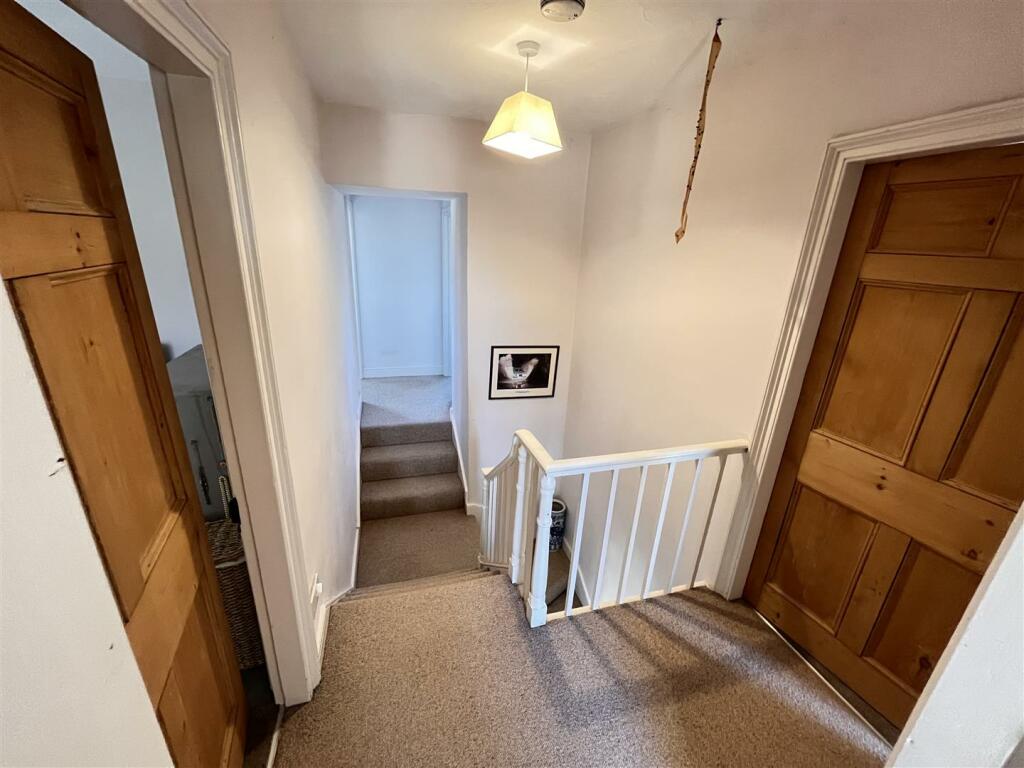 First Floor Rear Landing