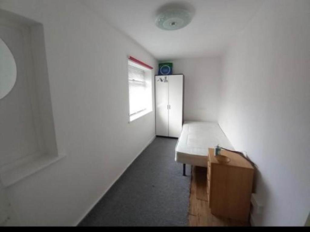 Inside 5