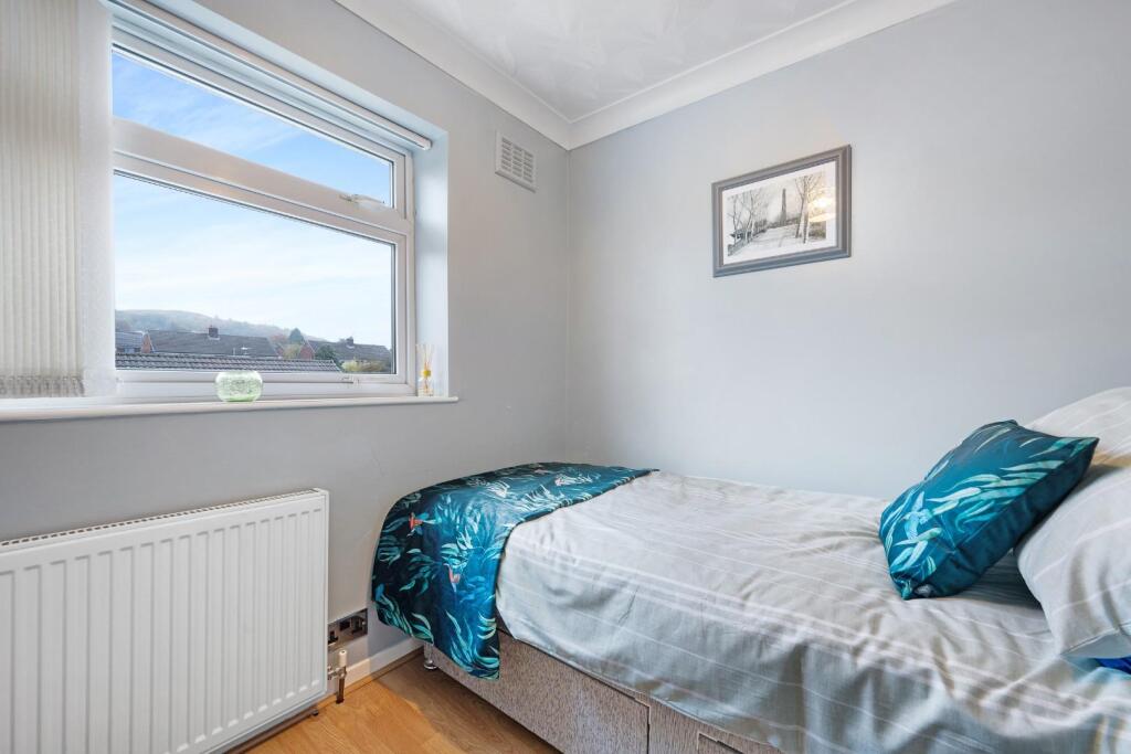 38 Broadstone Road HDR-8.jpg