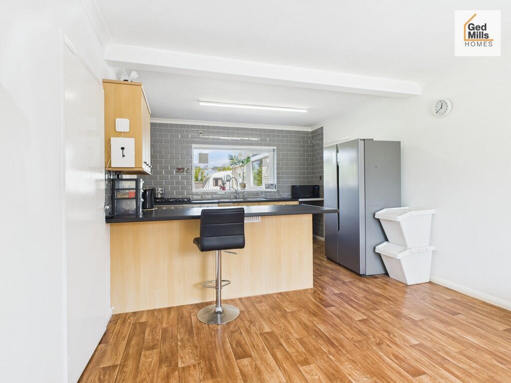 CAM04261G0-PR0039...