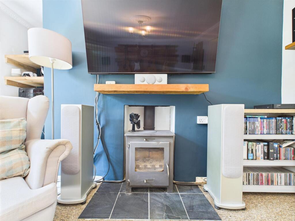 Living Room - Log Burner.jpg