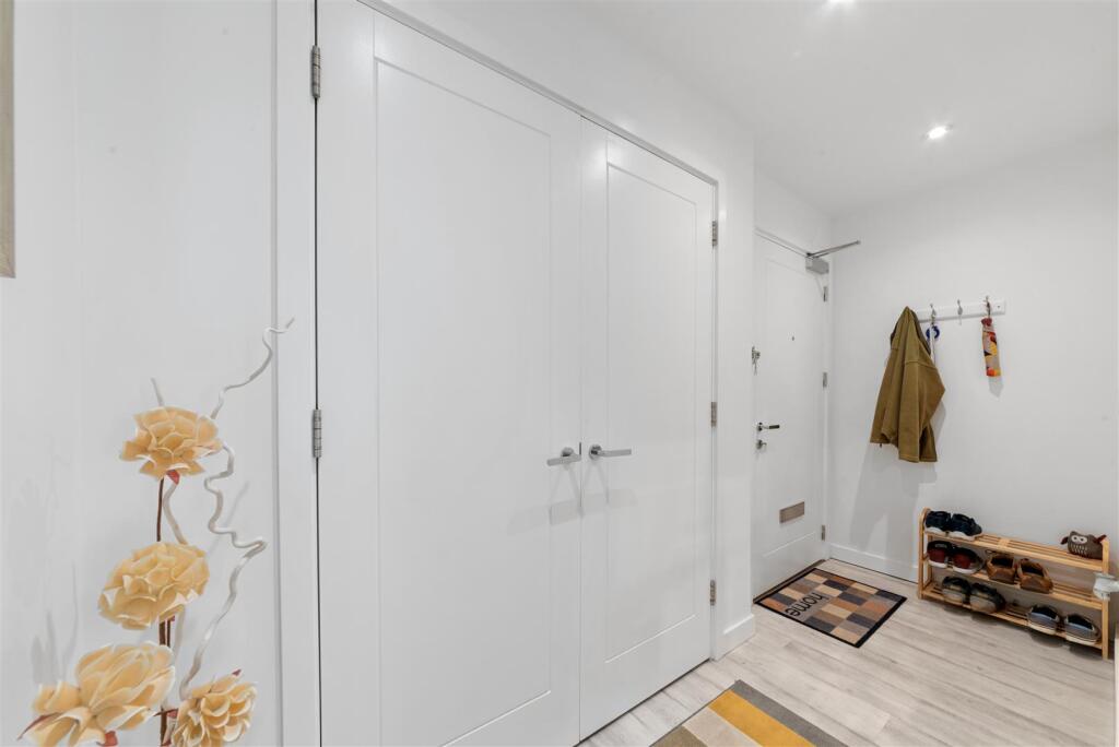 6 Jennings Court-10.jpg